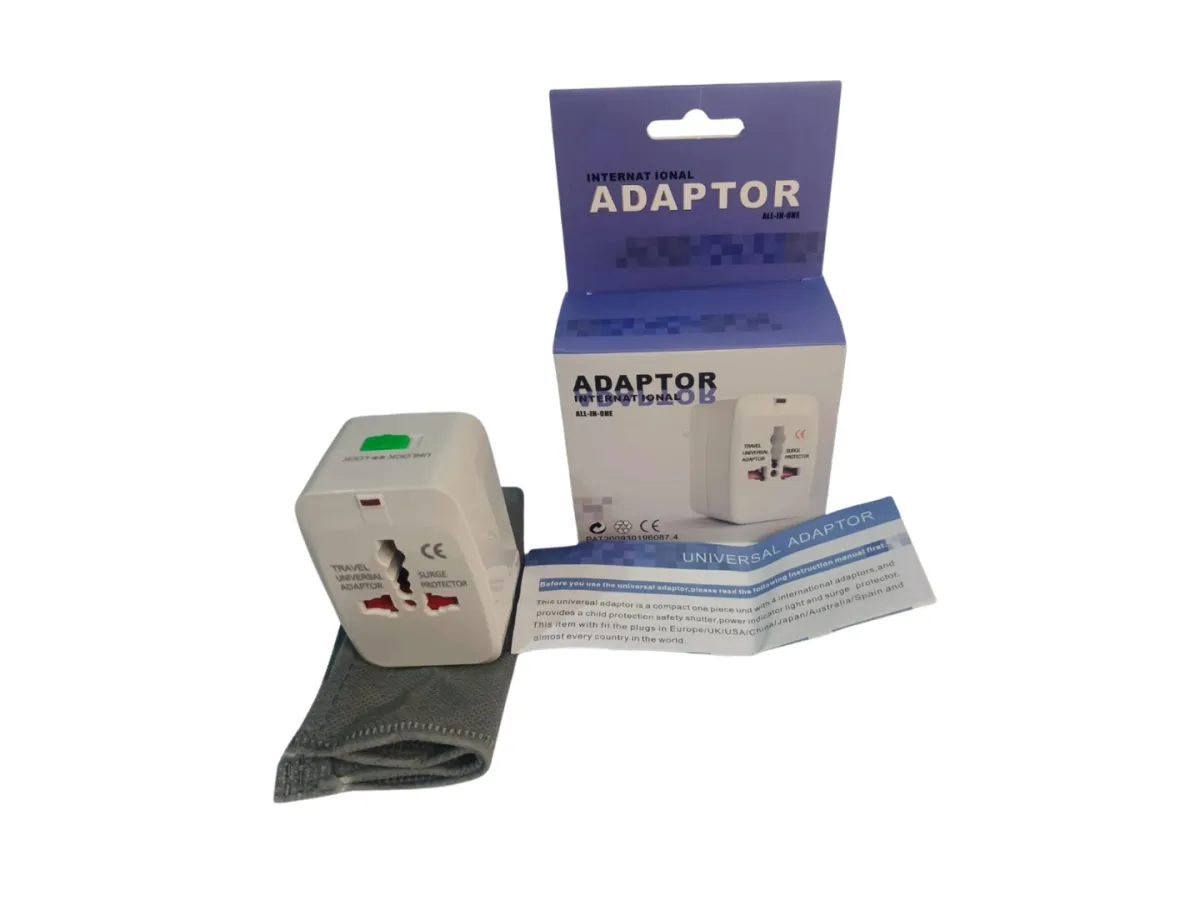 Adaptador de Enchufe Universal de Viaje — foto 2